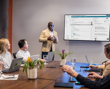 types of meetings-blog-post-header_1920x1080